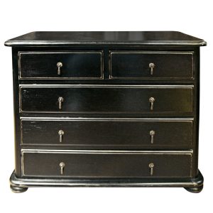 Dresser Madrid, Black